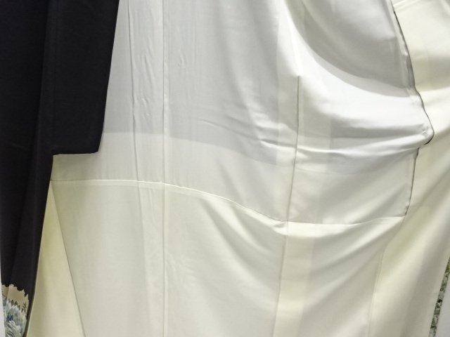  作家物　手描き友禅森林に群鶴模様留袖（比翼付き）